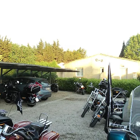 Le Ginestel Szálloda